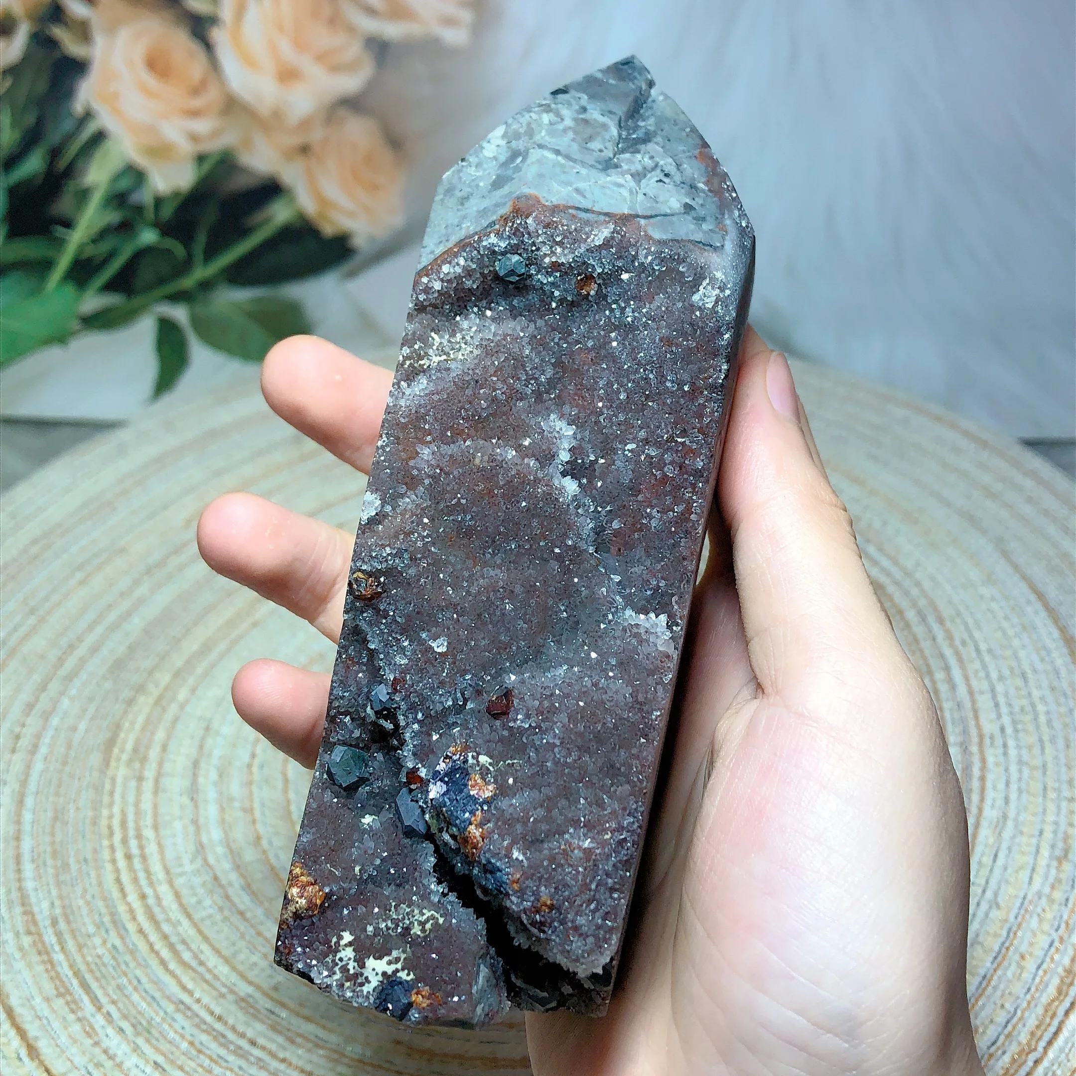 Cristalele Naturale Sfaleritul Cu Ruby Și Granat Druzy Geode Turnul De Înaltă Calitate, Minerale Vindecare Decor Acasă Reiki Cameră Decor . ' - ' . 0