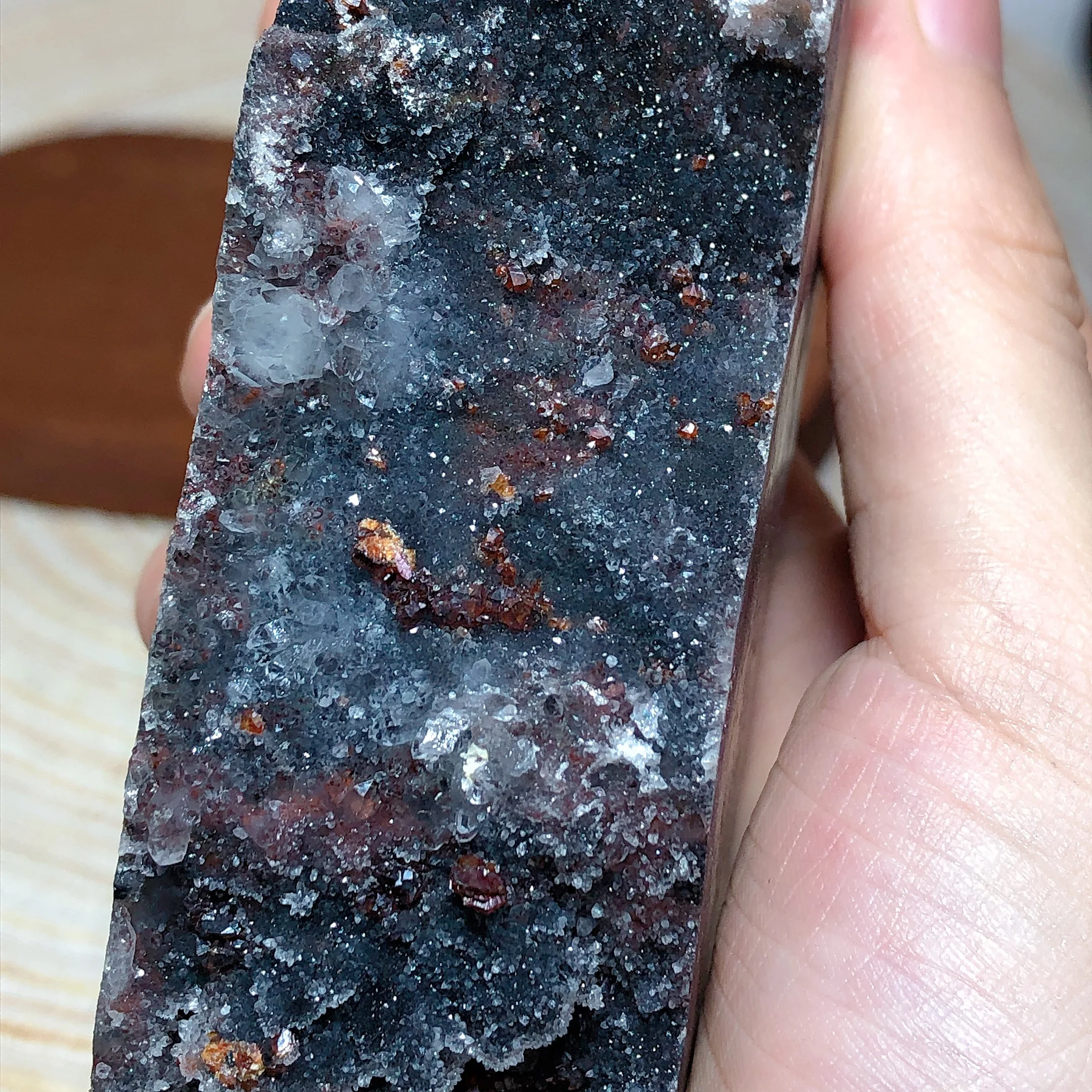 Cristalele Naturale Sfaleritul Cu Ruby Și Granat Druzy Geode Turnul De Înaltă Calitate, Minerale Vindecare Decor Acasă Reiki Cameră Decor . ' - ' . 1