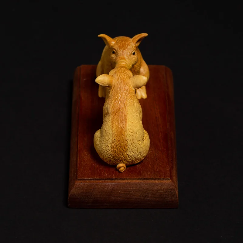 Zodia Porc Cimișir Sărut Porc De Casa Din Lemn Masiv Creative Noroc Feng Shui Birou Sculptură Meserii Zodia Porc Sculptură În Lemn Ornamente . ' - ' . 2