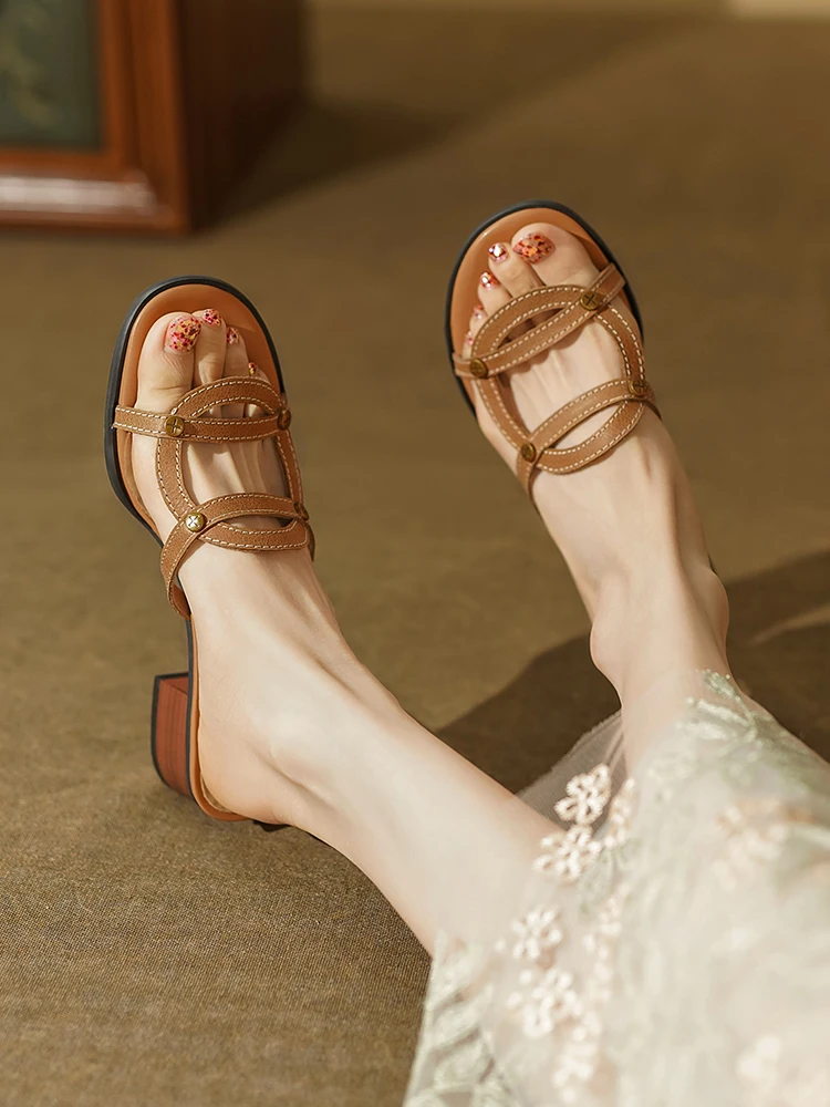 Flip-flops, full-piele vintage mid-sandale cu toc, noi pentru vara 2023 . ' - ' . 4