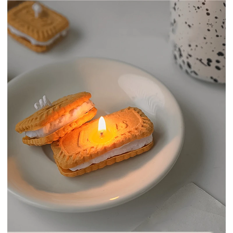 1 buc Creative Drăguț Caramel Biscuit Lumânare Simulare Cookie Aromoterapie în Formă de Sandwich Parfumate Cafea cu Lapte Partid Decor Necomestibile . ' - ' . 5